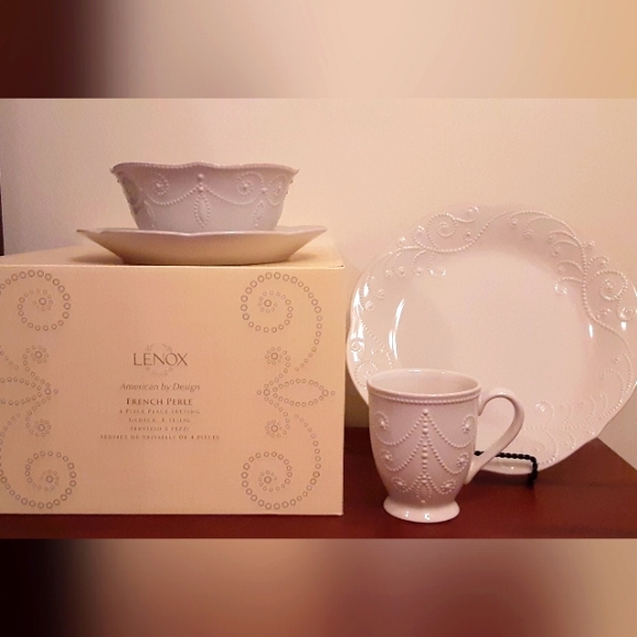 Lenox Other - Lenox French Perle White 4-piece place setting